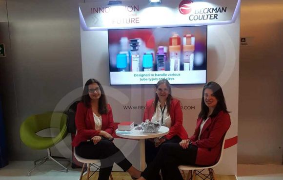Stand Beckman Coulter Clínica Santa fe