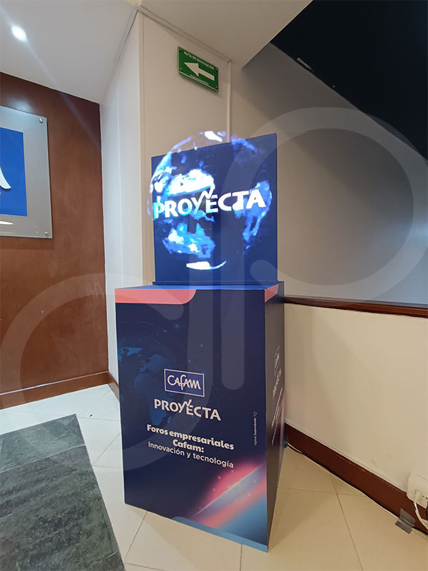 Tótem holográfico 3D
